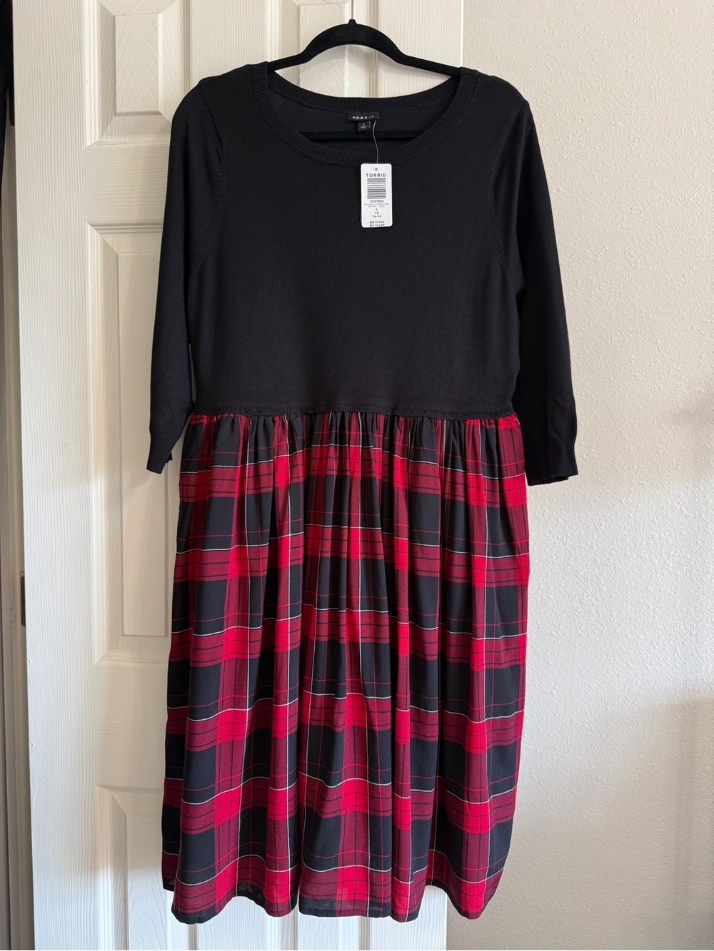 Torrid Black & Red Plaid Knit Sweater Half Sleeve Dress With Pockets Size 1 (1x)